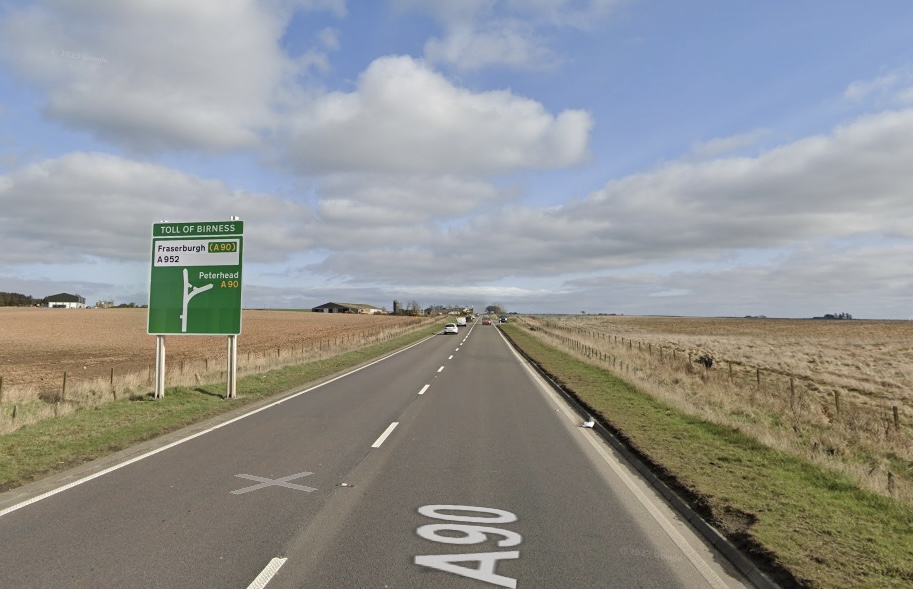 Man hospitalised after Aberdeenshire crash involving two lorries